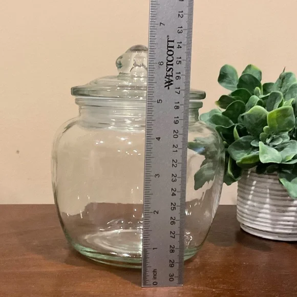 Small Clear Glass Apothecary Jar 🍬 - Picture 5 of 6